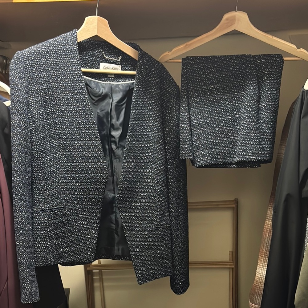 Calvin Klein women’s blue tweed skirt suit set